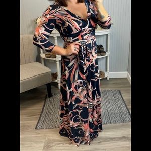 John 3:16 navy blush peach swirl maxi size XL
